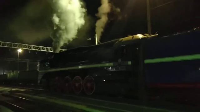 Ретро поезд, паровоз. Город Сальск. смотреть онлайн