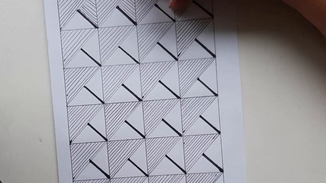 Zentangl art. Drawing of a geometric illusion. Satisfactory drawing of a cool line смотреть онлайн