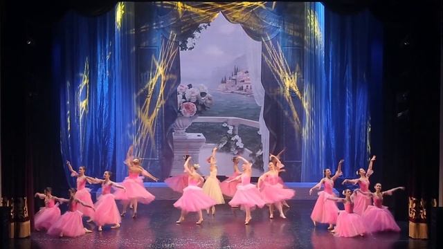 1. Вальс из балета «Щелкунчик» смотреть онлайн