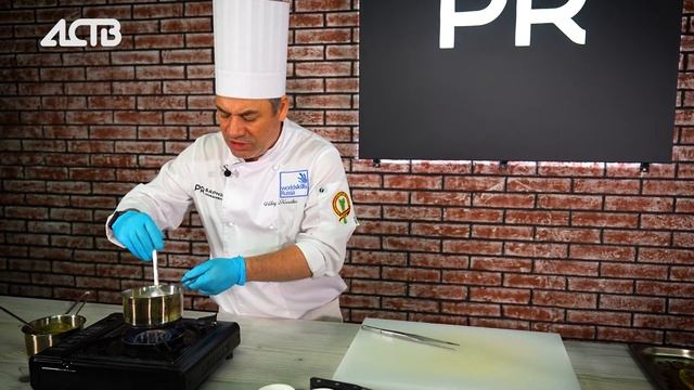 Нежный кальмар в су-виде с шафрановым соусом смотреть онлайн