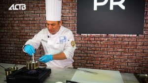 Нежный кальмар в су-виде с шафрановым соусом