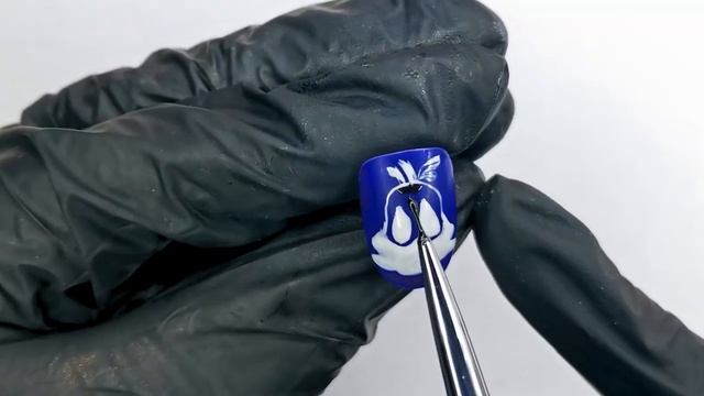 Мультяшный дизайн быстро и просто. Рисуем утку из Disney по имени Даффи Дак (Daffy Duck) смотреть онлайн