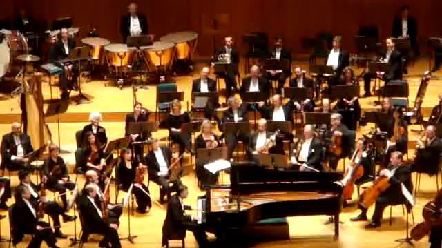Ernesto Nazareth's "Apanhei-te Cavaquinho" Utah Symphony смотреть онлайн