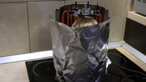 Жарим курицу гриль в электрошашлычнице Kitfort KT-1404