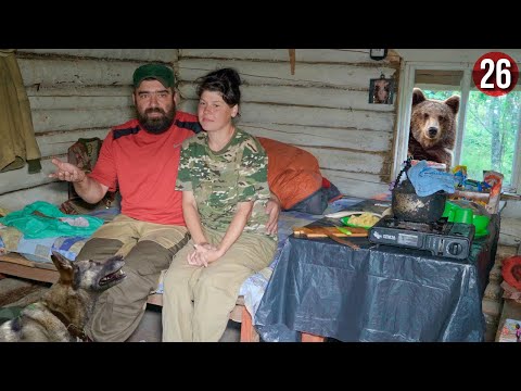 Обычные будни семьи живущей в тайге Приполярного Урала. Приходил хозяин тайги. Жизнь без прикрас. смотреть онлайн