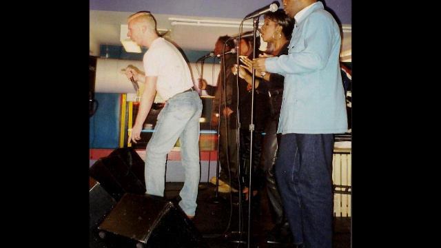 Erasure - Blue Savannah, Acoustic Live Sound 6/2/1997 смотреть онлайн