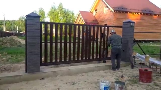 Обшивка откатных ворот металлическим штакетником смотреть онлайн