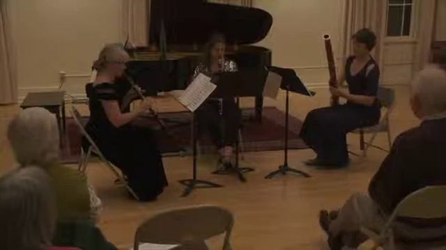Eugène Bozza - Suite Brève en Trio - Heliand Consort смотреть онлайн