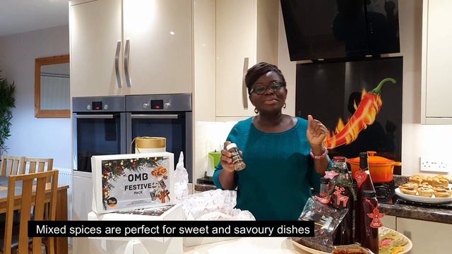 UNBOXING MY OMB FESTIVE PACK. YOUR PERFECT GIFT FOR THIS CHRISTMAS смотреть онлайн