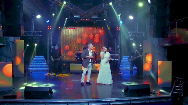 НЕ СЛУШАЛИ, ПЕСНЯ ПРОНИКНЕТ В ДУШУ,ЗАСТАВИТ СЕРДЦЕ ВЗВОЛНОВАННО БИТЬСЯ Мосты любви дуэт МОЙ ТАЛИСМА смотреть онлайн