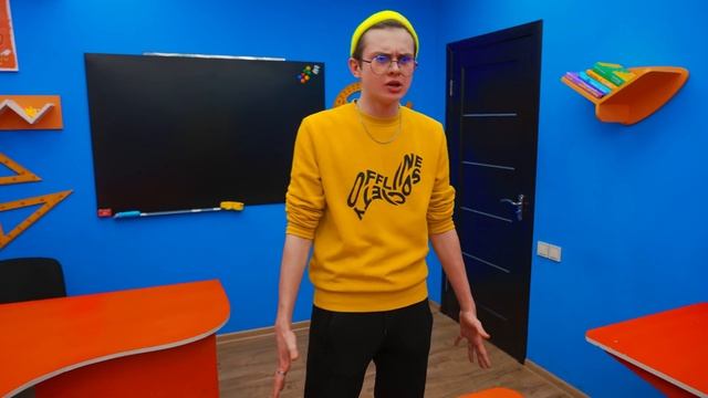 МЛАДШЕКЛАССНИК НАВАЛЯЛ СТАРШЕКЛАССНИКУ! смотреть онлайн