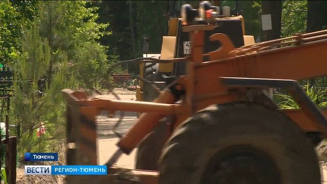 Строители начали ремонт дорог кладбища на Верхнем бору смотреть онлайн