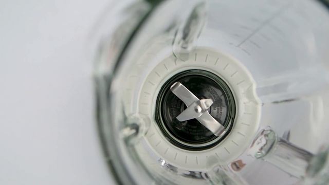 Блендер с чашей Russell Hobbs Horizon 24721-56, белый