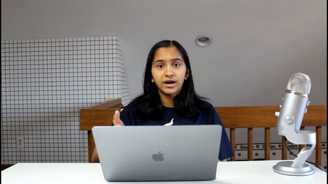 Macbook Pro 13 inch 2017 Review (Too much money??) смотреть онлайн