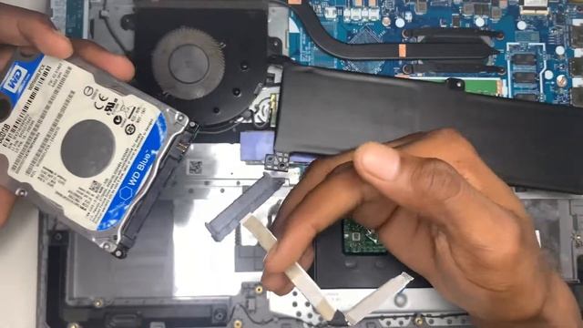 How to install Additional SATA HDD in the Lenovo Ideapad 3 смотреть онлайн