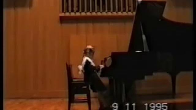 Даша Митина Григ - Поэтическая картинка, Танец эльфов смотреть онлайн