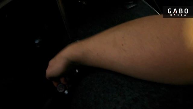 UAZ Bukhanka Bicolor - El todo terreno por el que no pasan los años (Literal) (Review POV) смотреть онлайн