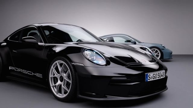 New FIRST LOOK: Porsche 911 S/T  2024