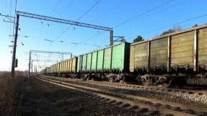 ВЛ10У-096 с грузовым поездом следует через пост Лопатино