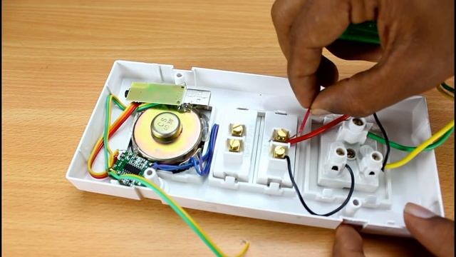 How to Make An Electric Extension Board with Music System смотреть онлайн