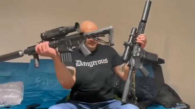 Андрей Щадило, бывший кореш безвременно почившего Мопса по зоне и стриму, тоже получил оружие смотреть онлайн