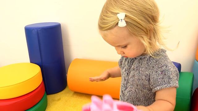 Дети и родители - Видео для малышей - Изучаем музыкальные инструменты смотреть онлайн