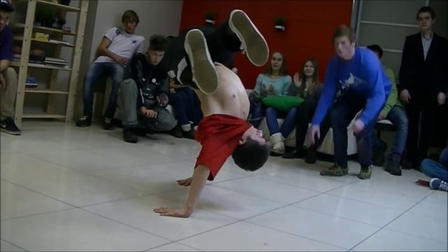 В гостях у секты смотреть онлайн