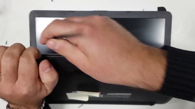 Asus X540L disassembly - location of hard disk and WIFI card смотреть онлайн