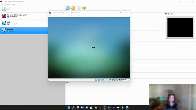 Installing Manjaro Linux on VirtualBox смотреть онлайн
