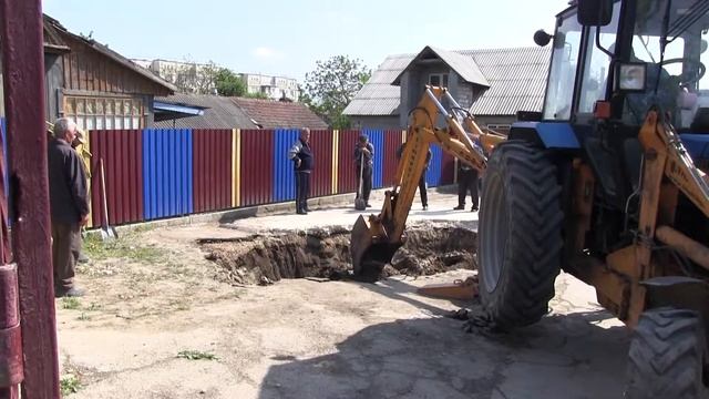 Еще один провал грунта ликвидирован смотреть онлайн