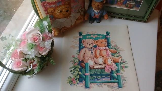 ГОТОВАЯ РАБОТА по буклету Dimensions №218 - " Gаrden Beаr " смотреть онлайн