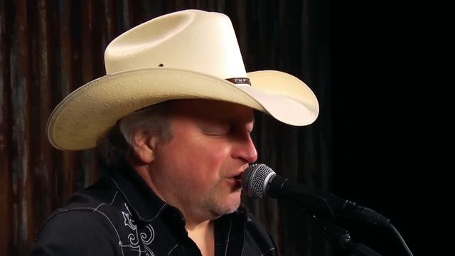 Mark Chesnutt -- He Stopped Loving Her Today (Forever Country Cover Series) смотреть онлайн