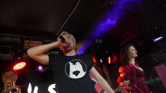 AprilShow - Вояж (Ленинград Cover) смотреть онлайн