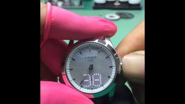 Thay Pin Và Chỉnh Giờ Tissot Couturier - Replacement Battery And Settime Tissot Couturier T035246
