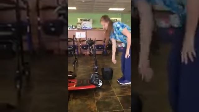 Pride Scooter Breakdown смотреть онлайн