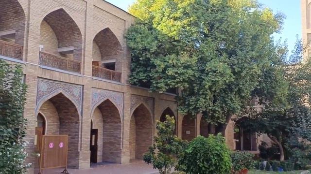 10. Ташкент 10. 25.09.2022 г. ОЛАГА-1985 в Ташкенте. Кукальдаш и Чорсу смотреть онлайн