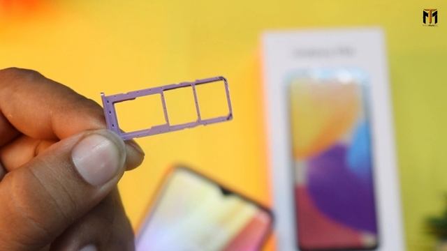 Unboxing ₹6,799 Samsung Galaxy F04 - What Surprises Lie Inside? смотреть онлайн