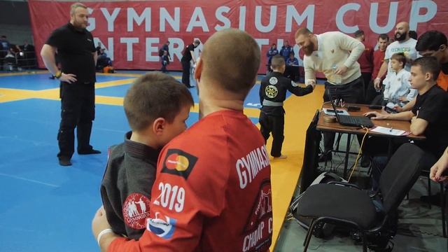 Gymnasium Cup 11 (Backstage)