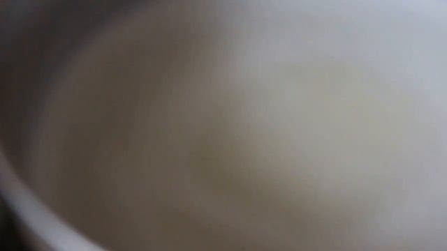 Получила вкусняшку переварив сгущенку смотреть онлайн