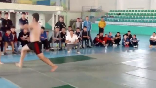 Эльвин Зульфигарлы БОИ БЕЗ ПРАВИЛ смотреть онлайн