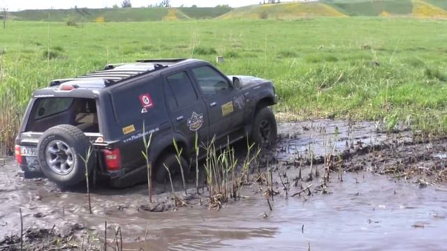 УАЗ ЛУЧШЕ чем NISSAN PATROL ? НИВА vs ГАЗ 69 vs Great Wall Safe. OFF-ROAD смотреть онлайн