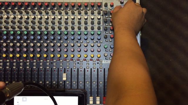 MIXER SOUNDCRAFT FX16ii смотреть онлайн