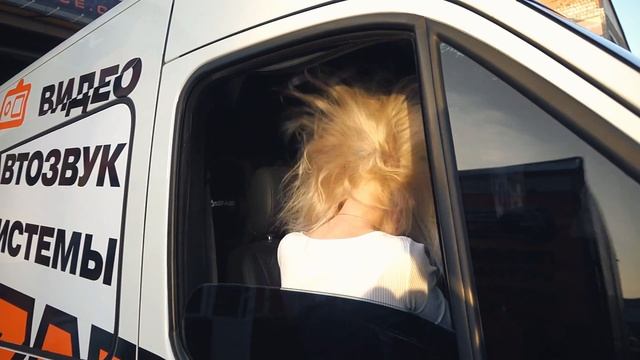 HAIR TRICK на разминке с ГРОМКОГО БУСИКА! смотреть онлайн