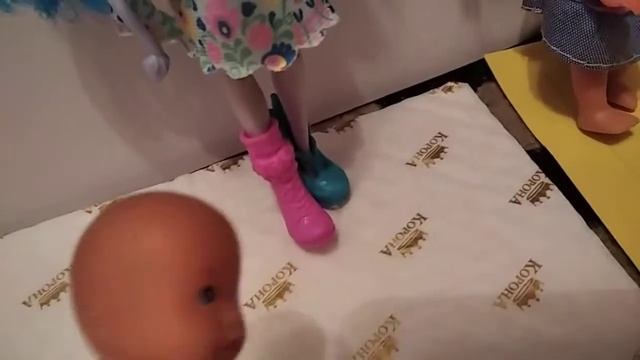 Катя Макс и Диана решили ходить на танцы! Катя помогла всем туда пойти. смотреть онлайн