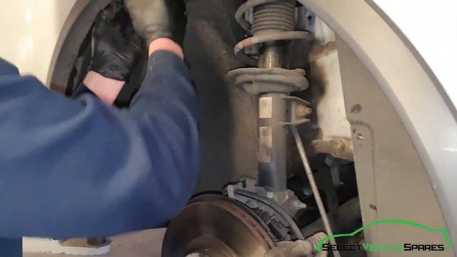 VW TIGUAN MK2 - How To Remove Front Plastic Arch Trim Removal смотреть онлайн