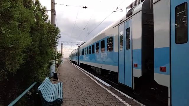 ЭП2Д-0110 отправляется со станции Пролётная смотреть онлайн