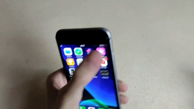 Зачем Xiaomi если есть iPhone , купил iPhone 6s за 2000 рублей!! Обзор iPhone 6s в 2020 смотреть онлайн