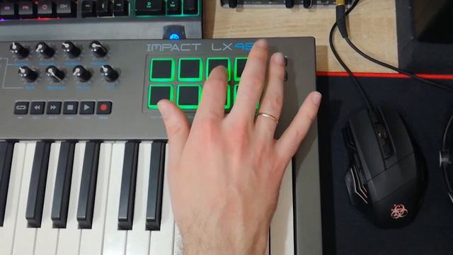 Billie Eilish - Bad Guy (synth cover) смотреть онлайн