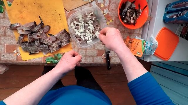 Закрытие зимнего сезона Рецепт малосольного сига Отличная рыбалка смотреть онлайн