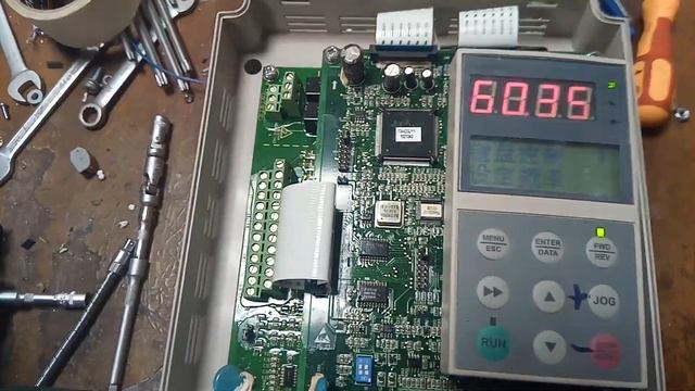 Ремонт ПЧ EV3000-4T0075G Emerson, а их у нас собралось Ремонт Частотников WWW.КИПлаб.РФ+7905418877 смотреть онлайн